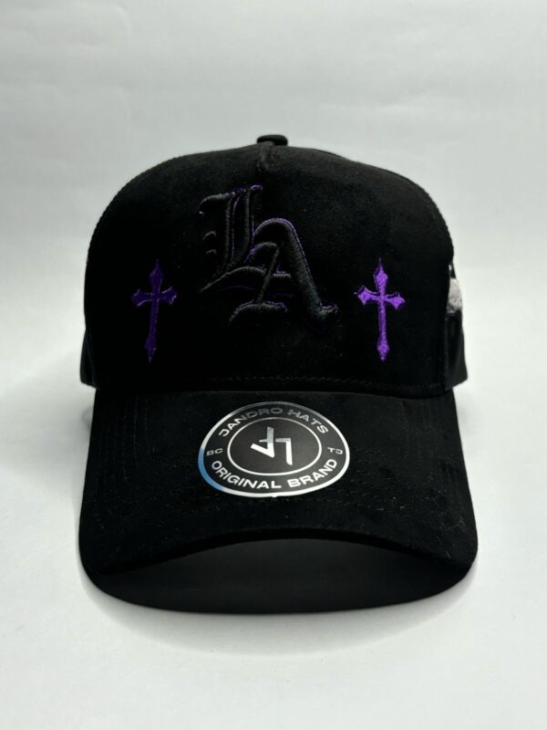 LOS ANGELES CRUCES